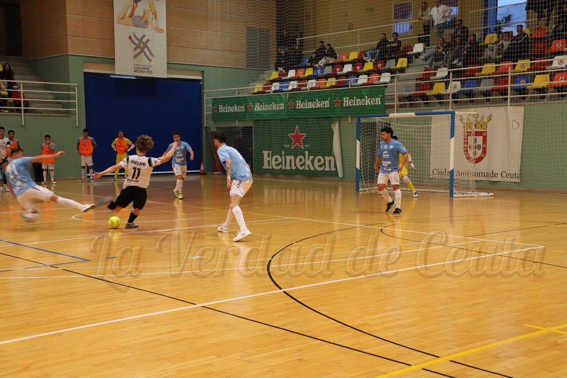 La UA Ceutí visita al líder Barça Atlètic tras consumar su descenso a Segunda B